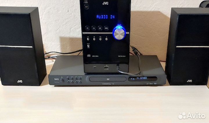 JVC CD Micro Stereo System I-Pod/USB/MP3/CD/FM/AUX