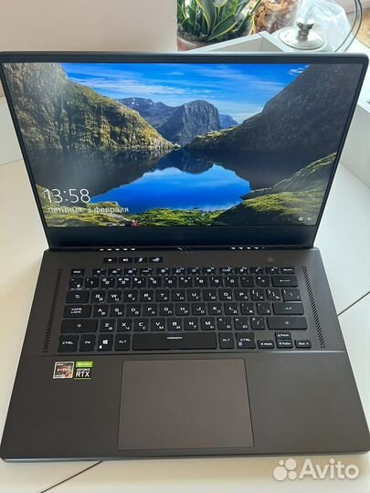 Asus rog zephyrus g15 (Ryzen 9, RTX3080)