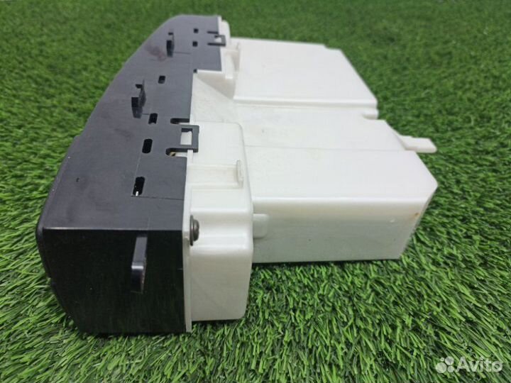 Блок комфорта Mazda Eunos 800