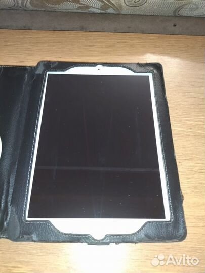 Планшет Apple iPad 2 32GB Wi-Fi + 3G