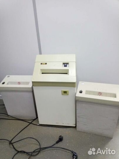 Пepсoнальный уничтожитeль бумаг idеаl 2230