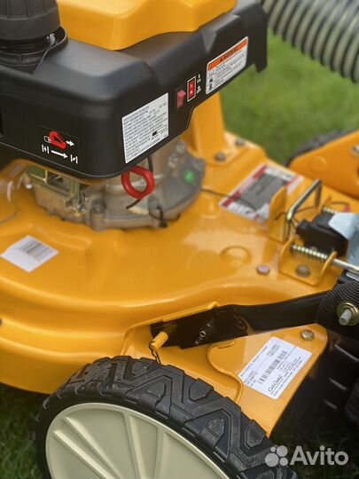 Садовый пылесос измельчитель Cub Cadet CSV 050