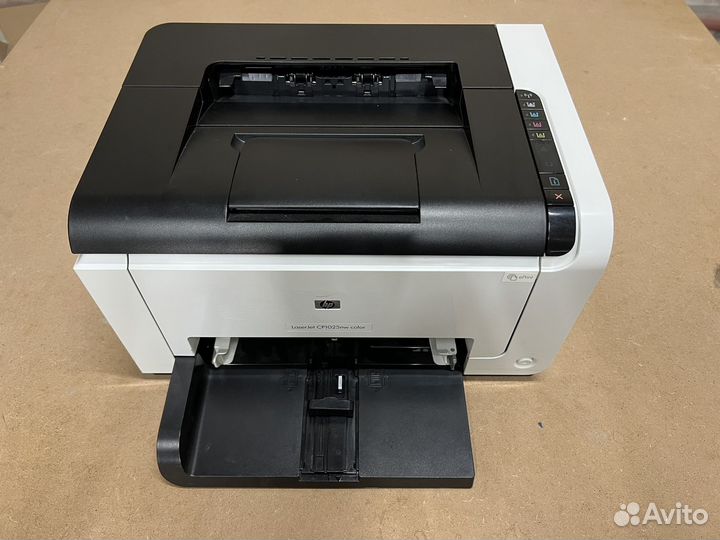 Принтер HP LaserJet CP1025nw color