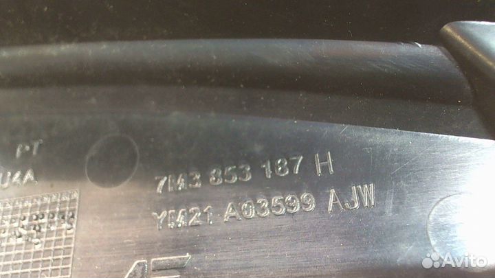 Жабо под дворники Volkswagen Sharan, 2002