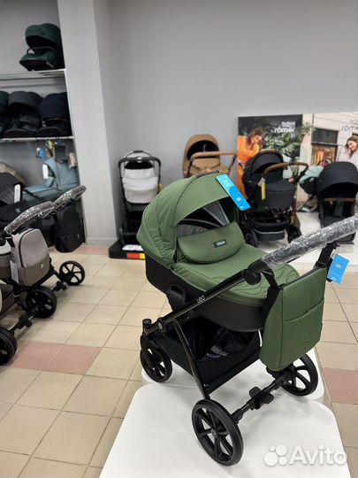 Новая Tutis Leo Plus коляска детская (302) Green