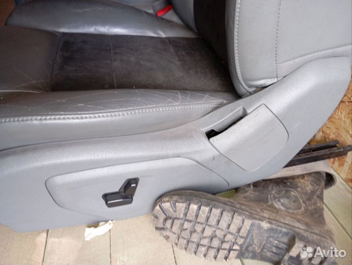 Сиденья джип гранд чероке вк-1, срт-8