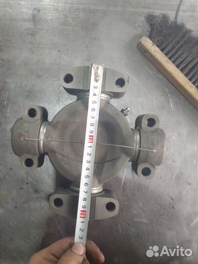 Крестовина для Caterpillar 980, 826, 825