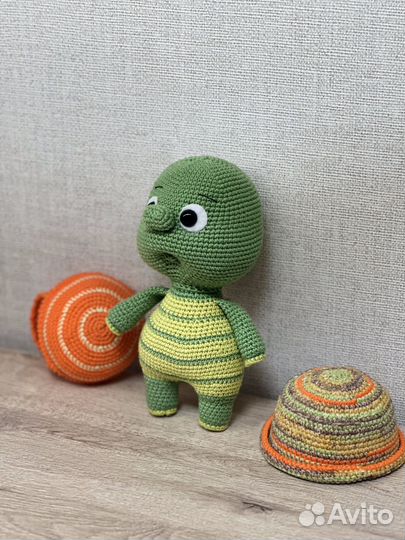 Вязаная игрушка Черепашка