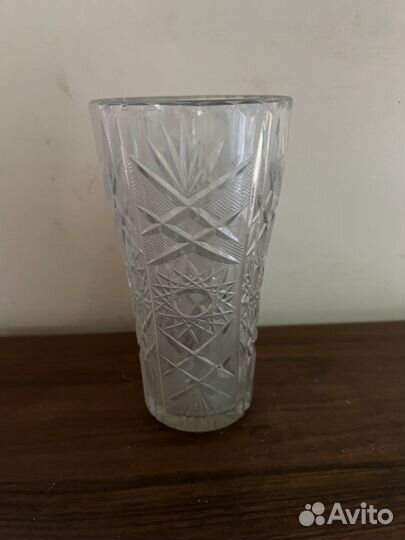 Хрустальная ваза