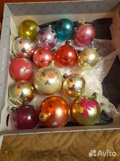 Елочные игрушки