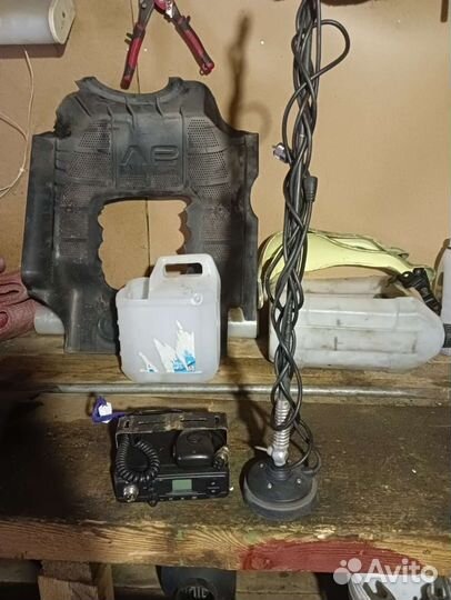 Автомобильная рация с антенной