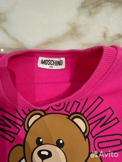 Платье Moschino