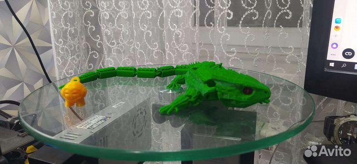 Подвижный Ящер