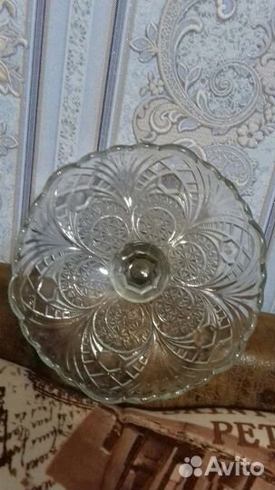 Ваза фруктовница на ножке и Лебеди,ссср