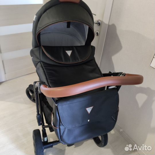 Коляска a Aroteam Bartolo Prima