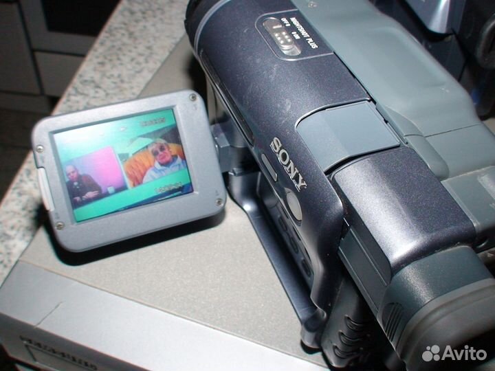 Набор видеокамер sony для оцифровки кассет