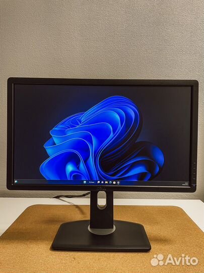 Монитор Dell U2312HM IPS