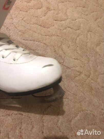 Коньки фигурные 38 размер