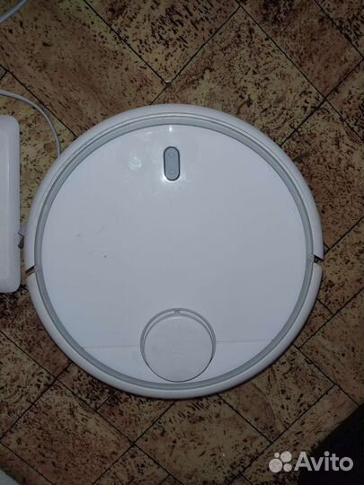 Робот-пылесос Xiaomi Mi Robot Vacuum Cleaner