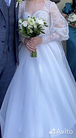 Свадебное платье