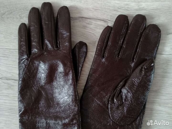 Перчатки женские