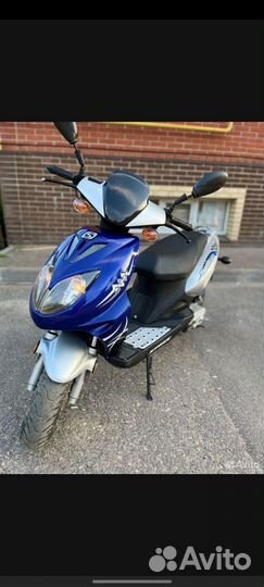 Продам скутор Stels