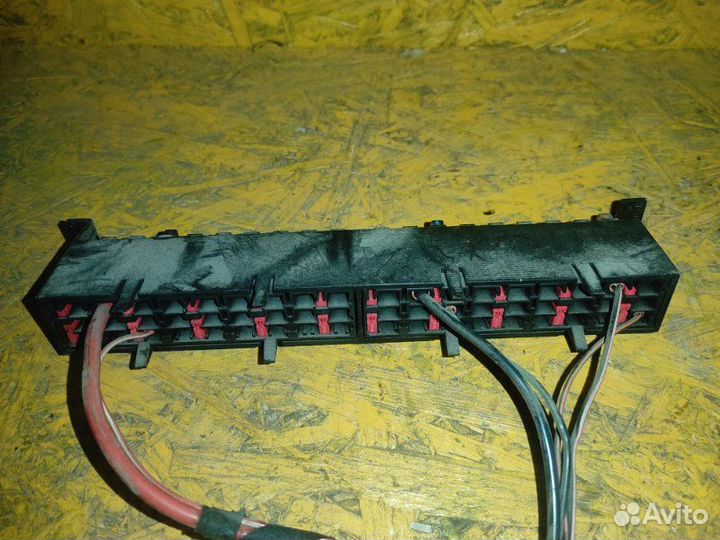 Блок предохранителей Volkswagen Crafter 2E BJK