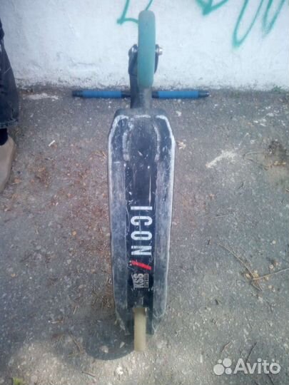 Трюковой самокат