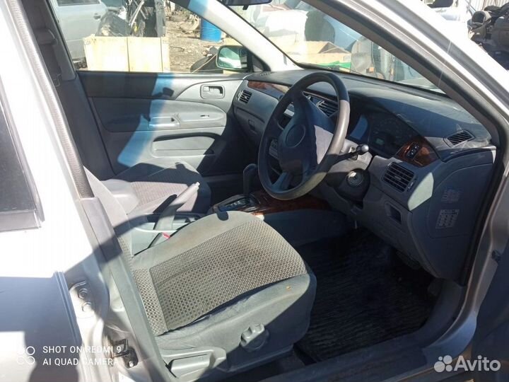 Стартер Mitsubishi Lancer Сedia 4G15 F1C1A