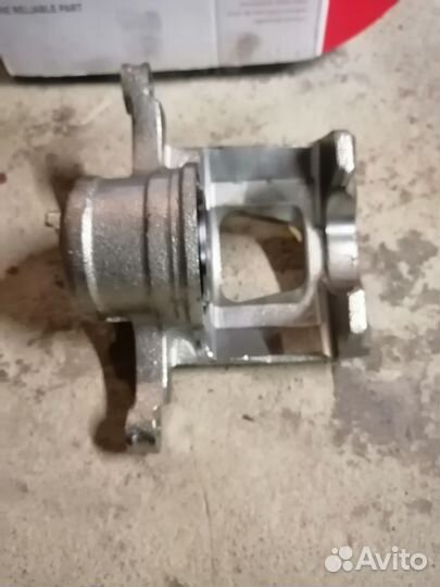 Суппорт задний правый