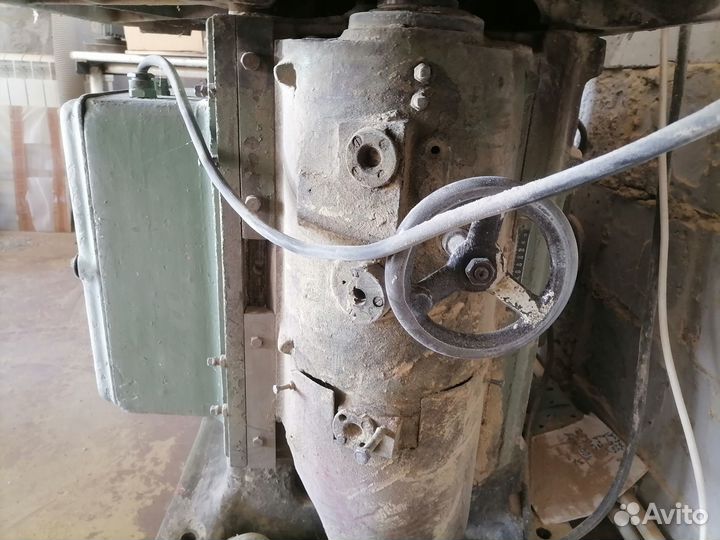 Фрезерный станок по дереву бу