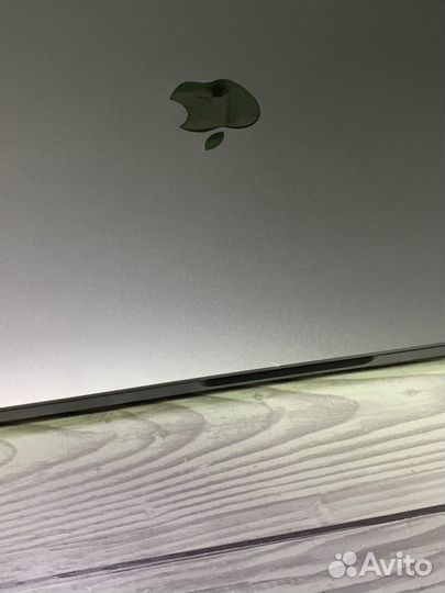 MacBook Pro 13