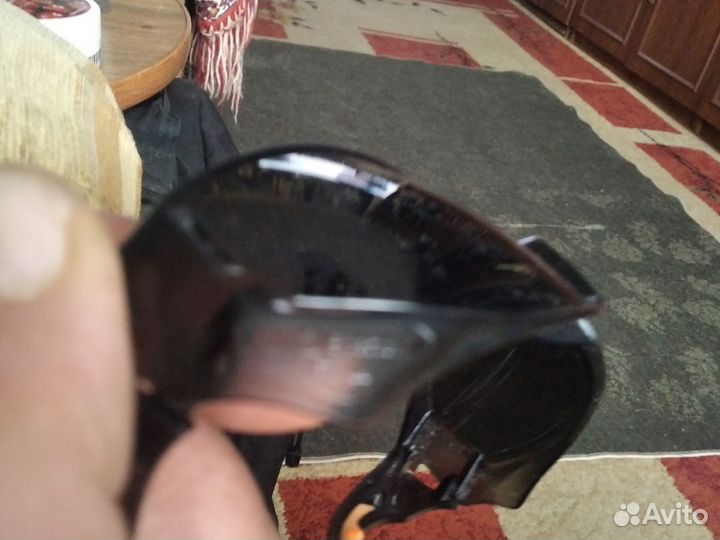 Солнцезащитные очки мужские