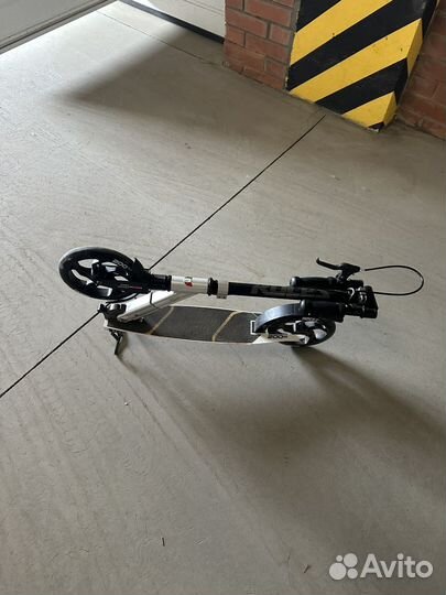 Самокат Roces 200 мм