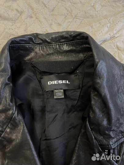 Стильная кожаная жилетка Diesel