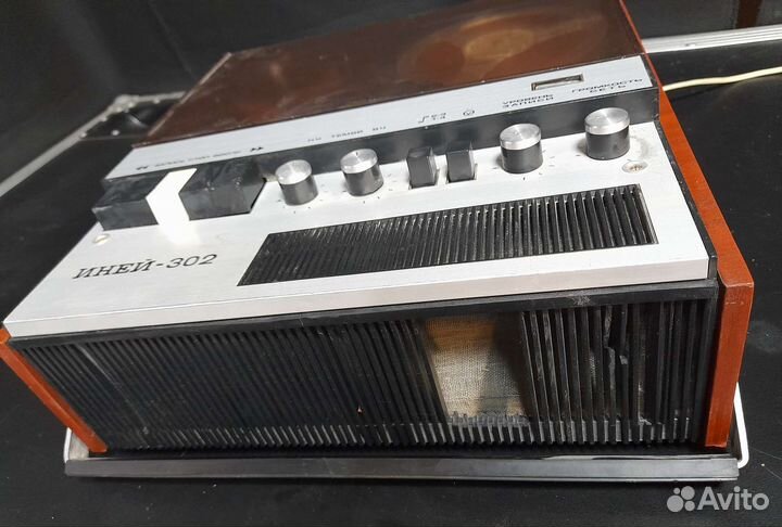 Катушечный магнитофон Иней-302