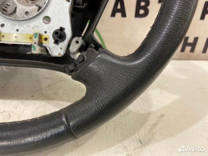 Руль Toyota Avensis T25 1zzfe 2008