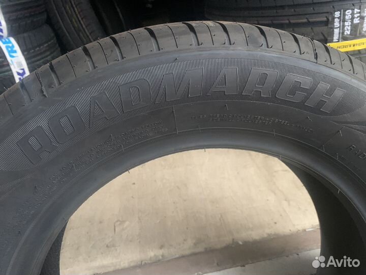 Roadmarch Prime UHP 08 245/40 R17 95W
