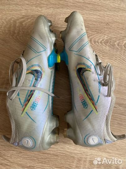 Бутсы nike mercurial