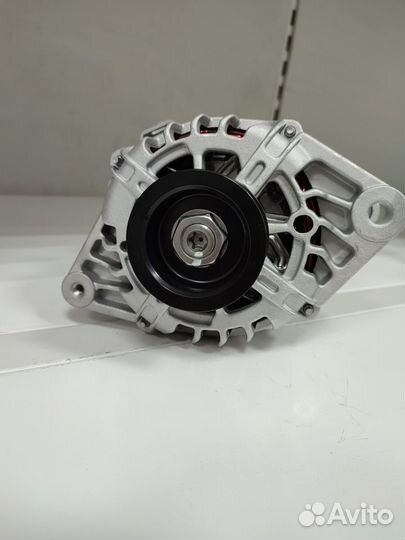 Генератор (12V90A) hyundai i30 KIA Ceed 07-12 1,4