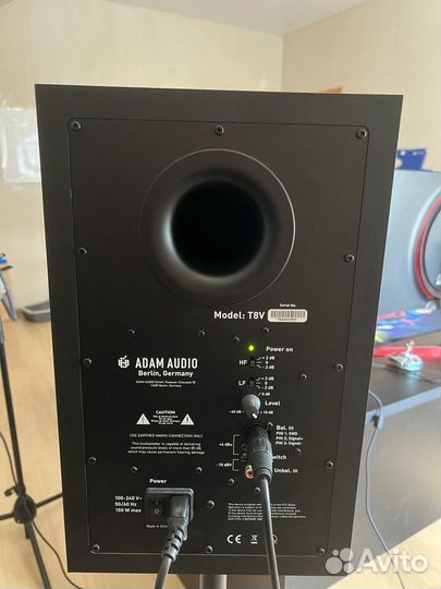 Студийный монитор adam T8A