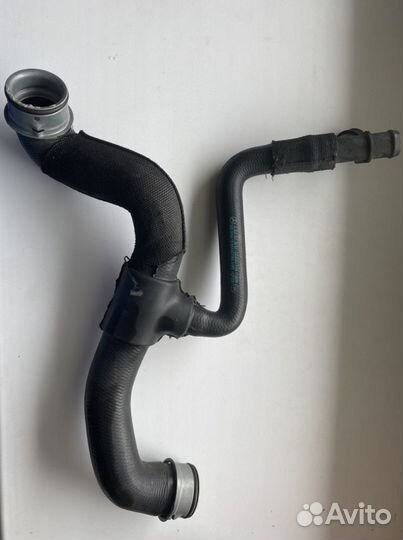 Патрубок системы охлаждения Merсedes W203 C203