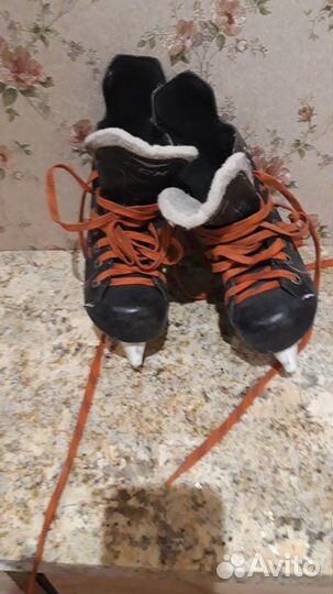 Коньки CCM RBZ размер 32