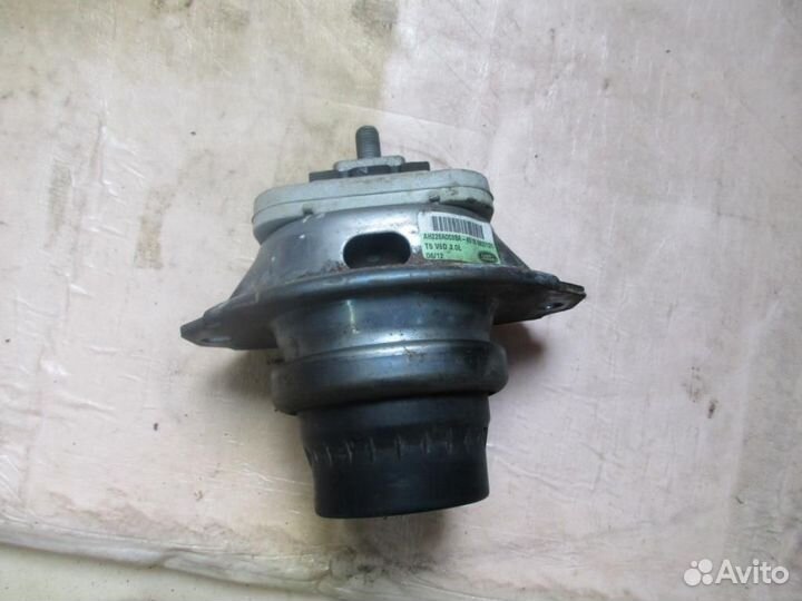 Опора двигателя Range Rover Sport L320 30ddtx