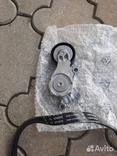 Поликлиновой ременный комплект