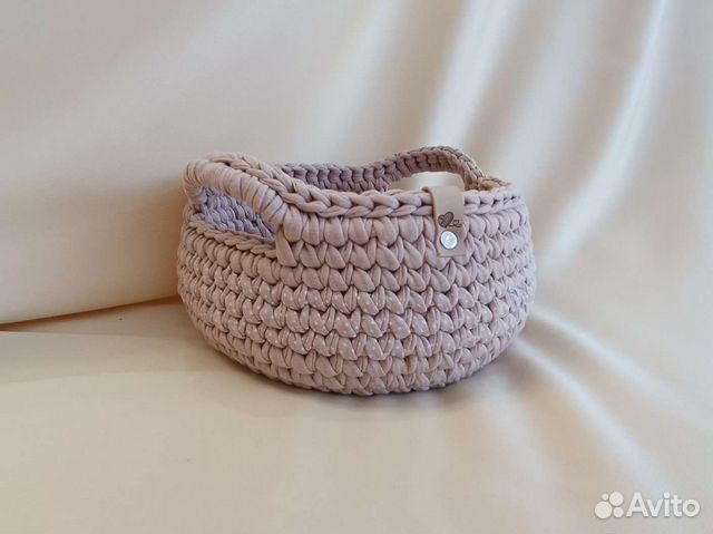 Корзинка интерьерная (из трикотажной пряжи)