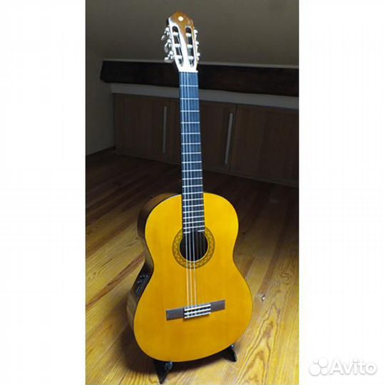 Классическая гитара Yamaha C45