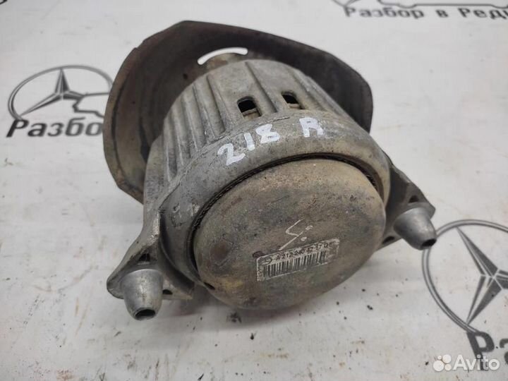 Опора двигателя w218 CLS-class 651.924 2012
