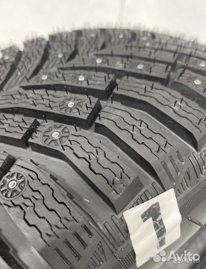 Michelin X-Ice North 4 SUV 245/45 R20 и 275/40 R20