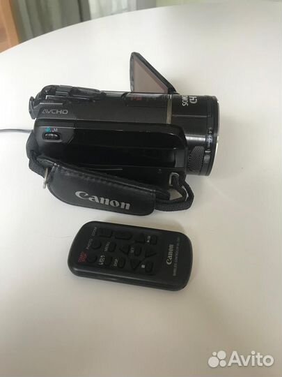 Видеокамера Сanon legria HF S200